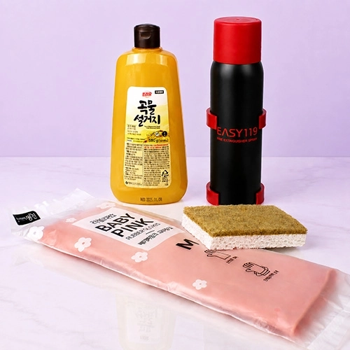 주방용 소화용구 119 + 애경 곡물설거지 주방세제 500g + 베이비핑크 고무장갑 + 친환경 코코넛 수세미 + 끈케이스 +